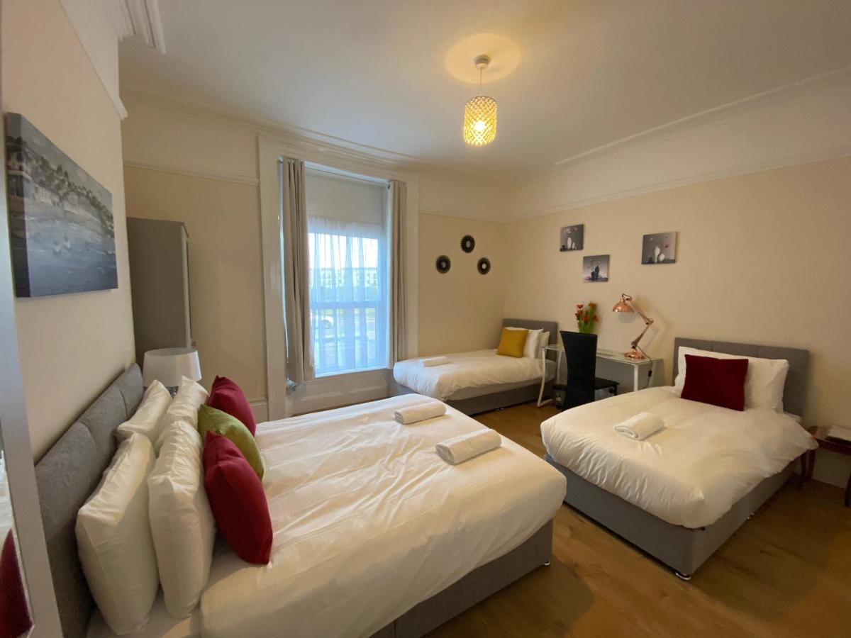 Serviced Property Apartment 1 Plymouth Bilik gambar